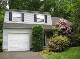 753 Woodlyn Dr, Langhorne, PA 19053