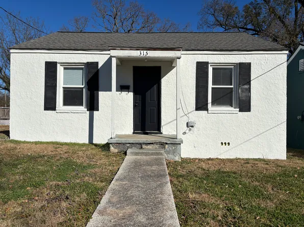 315 Hanover Ave NW, Roanoke, VA 24016
