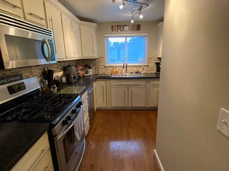 120 Iron Oak Cir — Photo 4