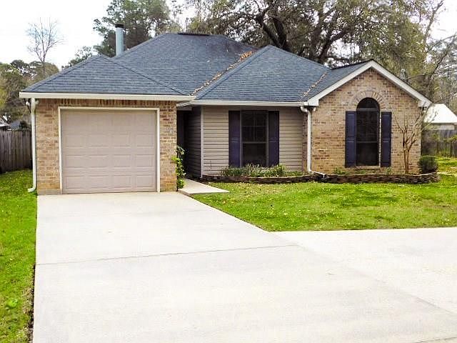 1st image of 1758 Nellie Dr