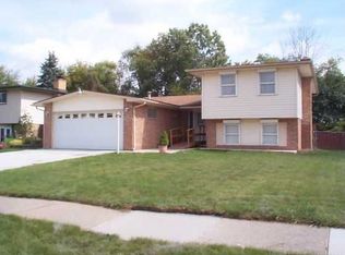 28421 Weddel Ave, Brownstown, MI 48183