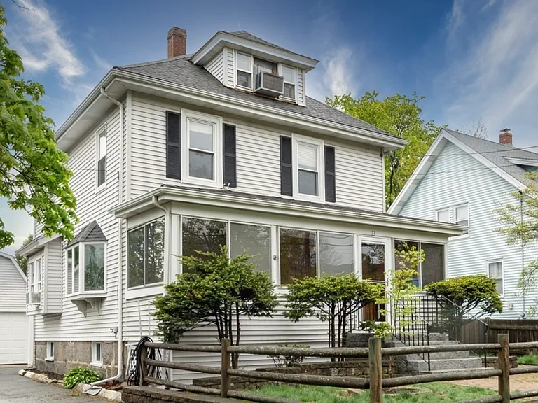 33 French St — Photo 1