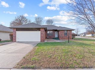 3207 S Westwood Ave, Springfield, MO 65807