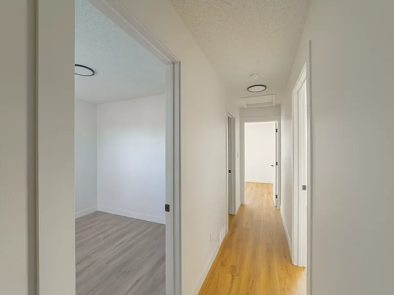1 Huntington Hl NW — Photo 10