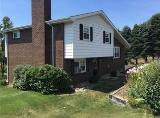 4005 Warren Rd, Indiana, PA 15701