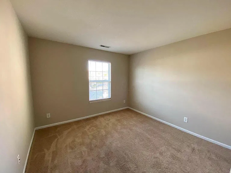 1238 Park Dr — Photo 17