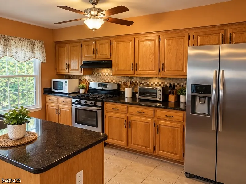2 bed, 2.5 bath, $2,750 — Photo 3