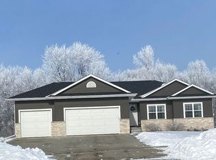 1709 Vera Way, Cedar Falls, IA 50613