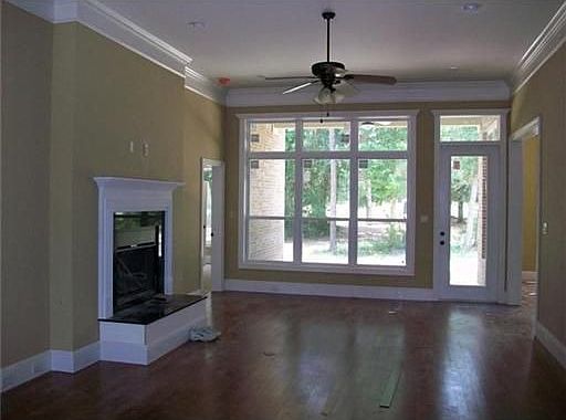 4th image of 7438 N Aberdeen Dr