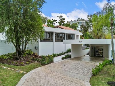 B20 La Colina, Guaynabo, PR, 00966