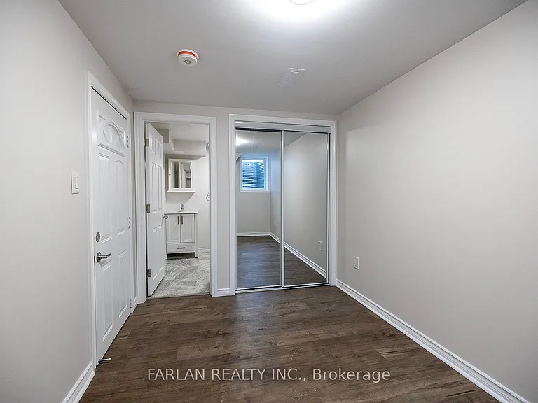 621 Gibbons St #1 — Photo 10