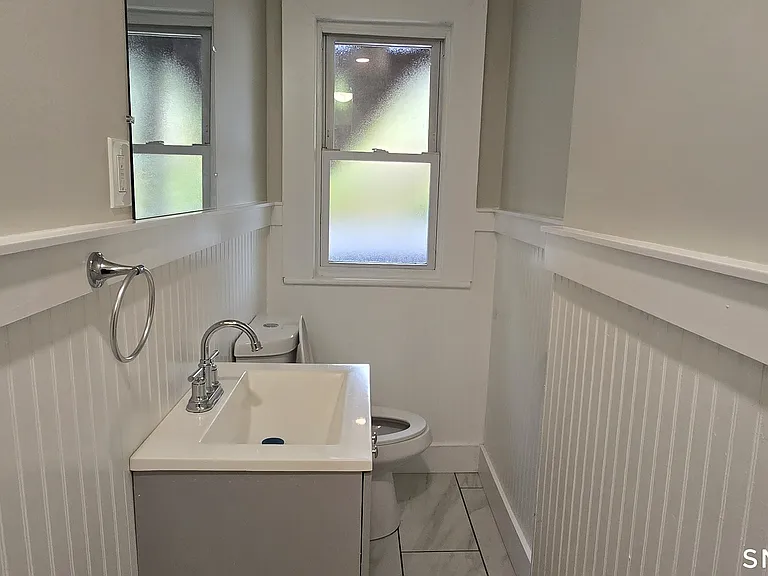 1514 Pembroke St #1L — Photo 24