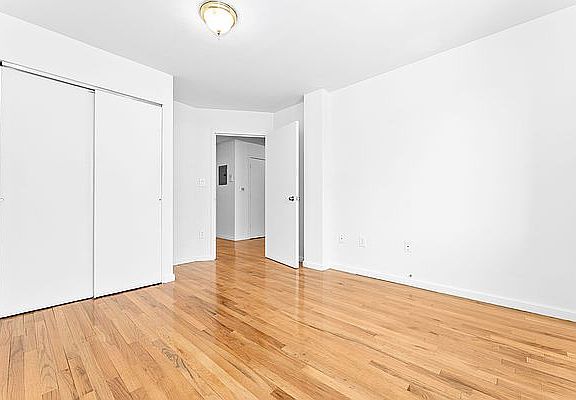 5th image of 379 E 10th St #4D