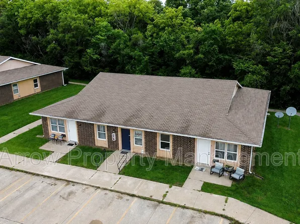 515 E 7th St #722-4, Maryville, MO 64468