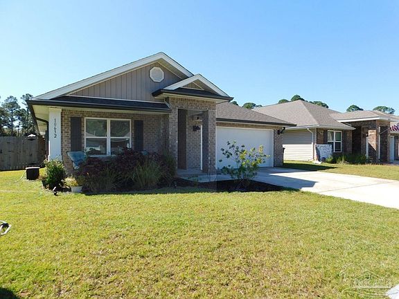 3rd image of 10632 Queens Gate Cir