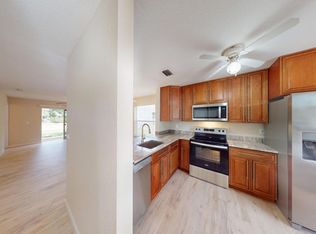 105 Pheasant Run Blvd, West Palm Beach, FL 33415