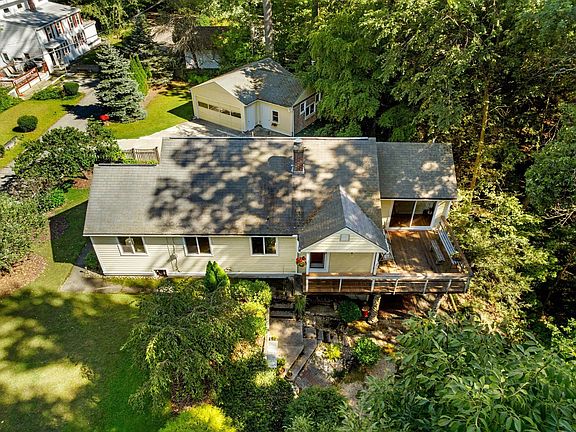 2nd image of 64 Lakeside Dr