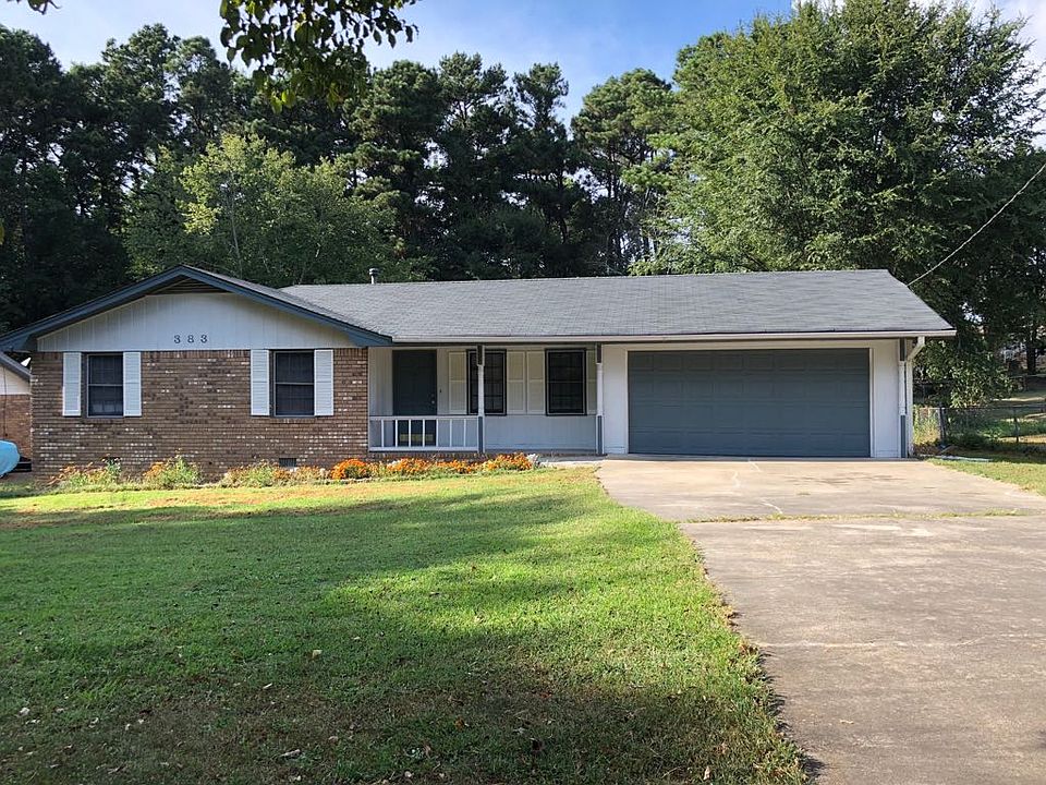 1st image of 383 Red Oak Ln