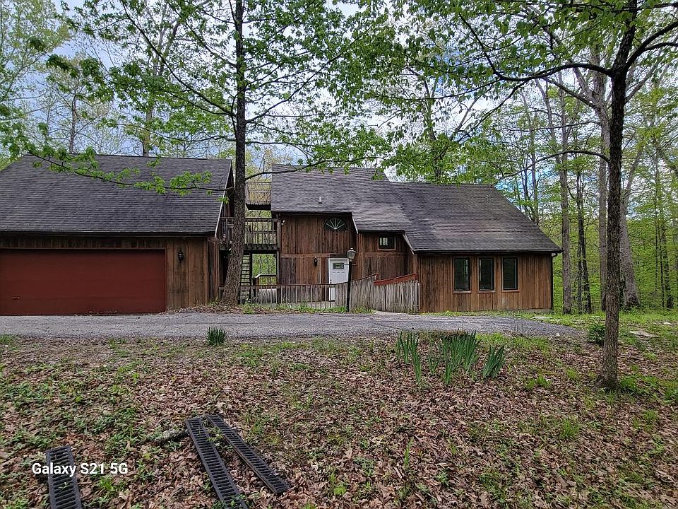 1st image of 1685 Treetop Ln