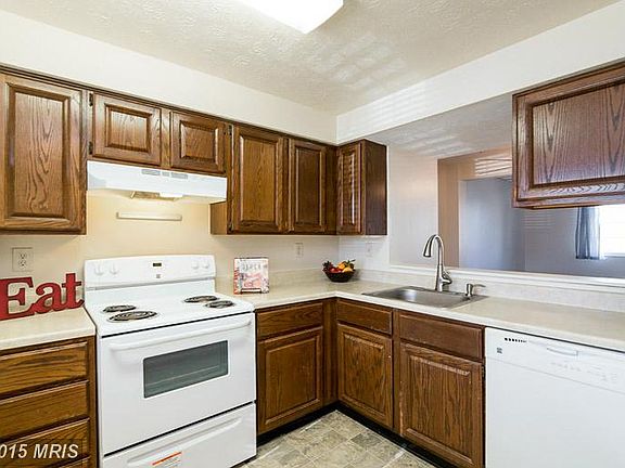 4th image of 4348 Regalwood Ter