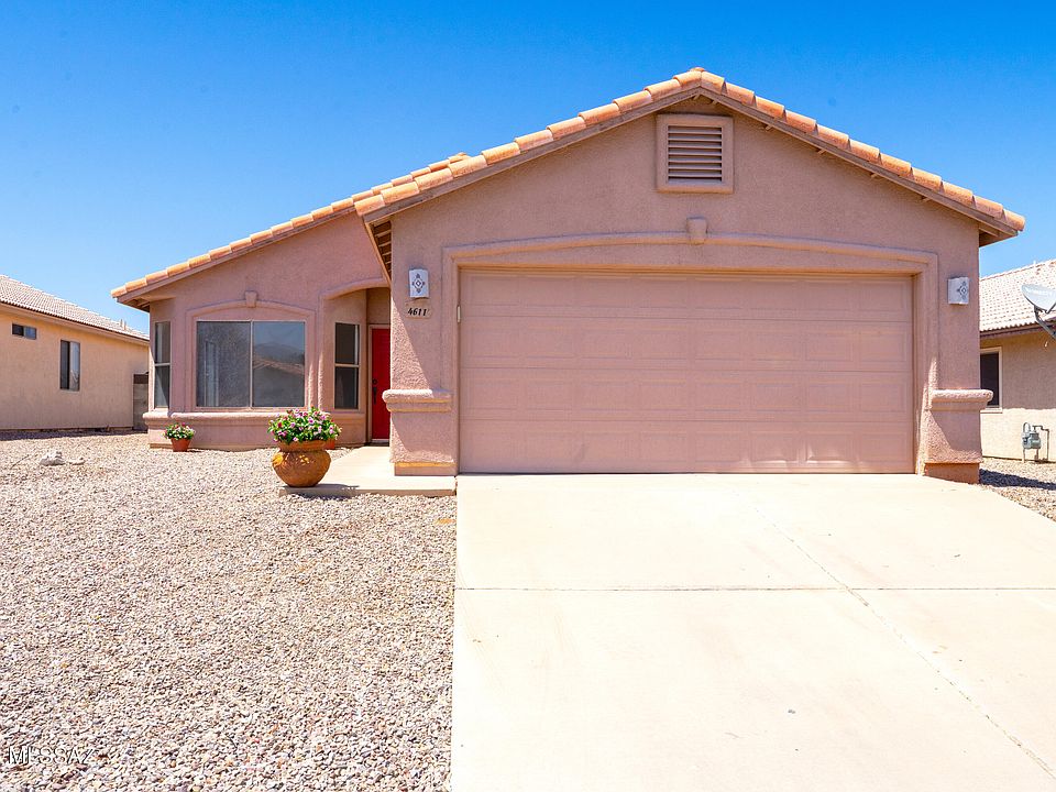 1st image of 4611 Calle Las Cruces