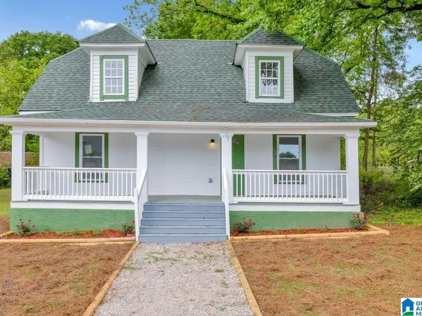 1557 Edwards St, Dolomite, AL 35061