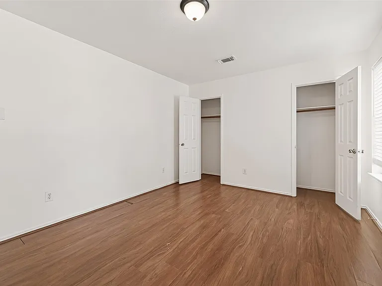 3807 Brook Garden Ln — Photo 38