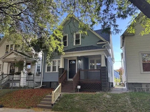 3018 N Dr Lester Carter DRIVE, Milwaukee, WI 53206