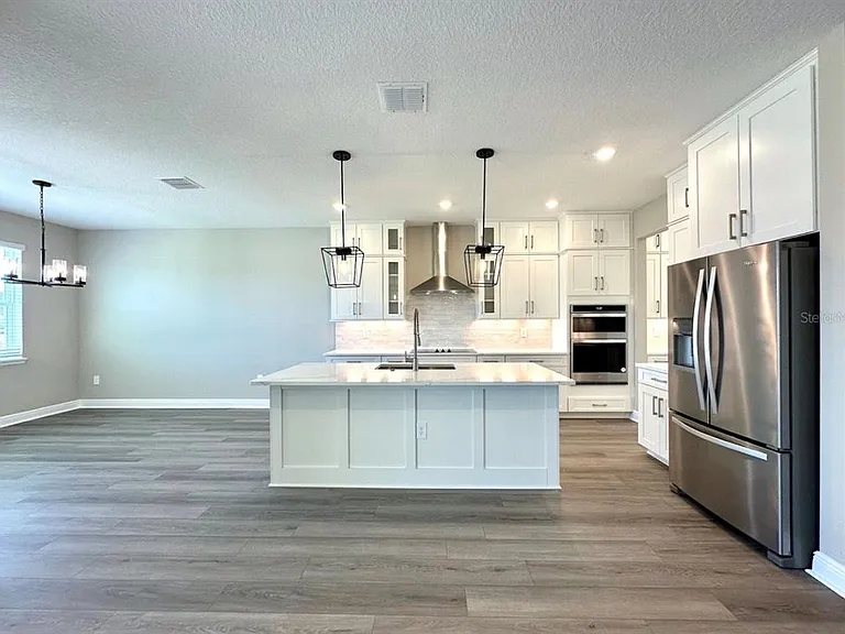 2122 Divot Dr — Photo 13