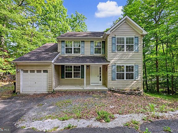 3rd image of 112 Cedar Ln