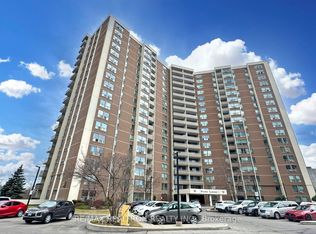 15 Vicora Linkway #903, Toronto, ON M3C 1A7