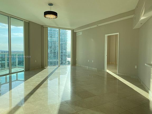 4th image of 150 Sunny Isles Blvd #1-1804