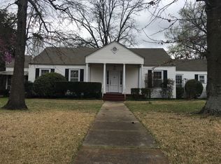 601 Main St W, Mount Vernon, TX 75457