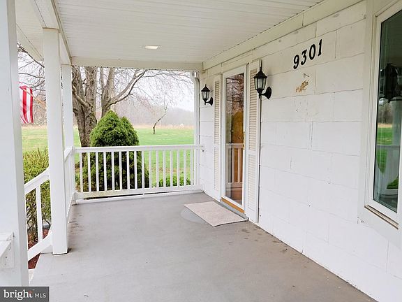 4th image of 9301 Dogwood Rd