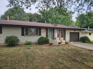 5457 Horizon Dr NE, Fridley, MN 55421