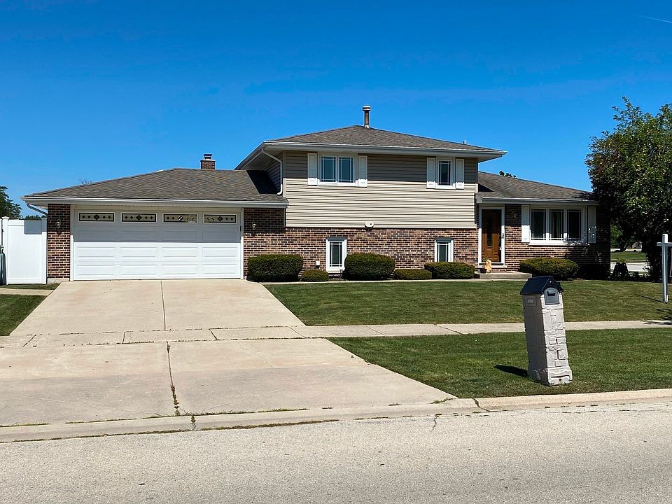 1st image of 8906 167th St