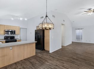 3926 E Potter Dr, Phoenix, AZ 85050