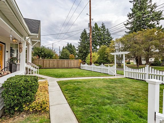 4th image of 4107 N 24th St