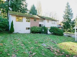 6704 227th St SW, Mountlake Terrace, WA 98043