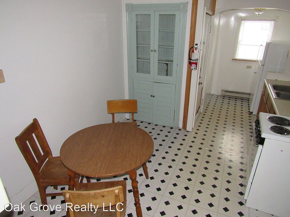 1st image of 146 N 9th St #5325485