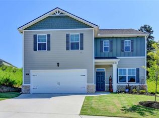 147 Storm Ln, Hoschton, GA 30548