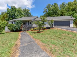 252 Joe Byrd Ln, Clinton, TN 37716
