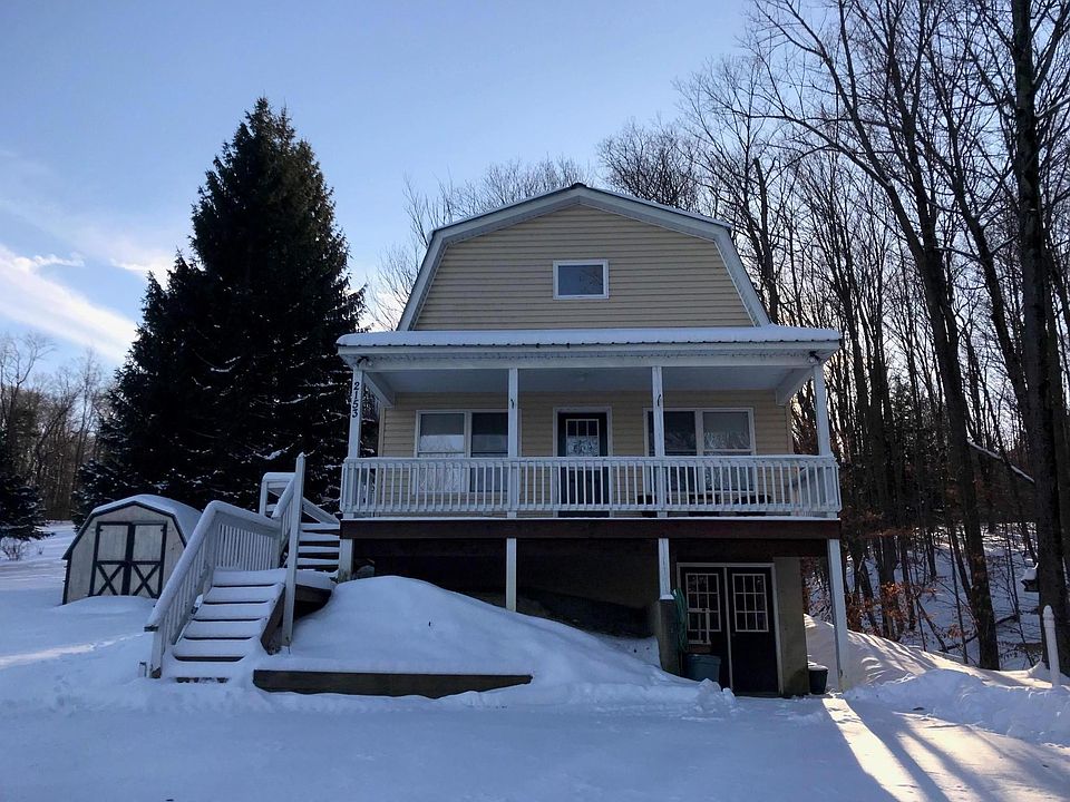 Front of House / Front Entrance Upper + Lower / Parking.