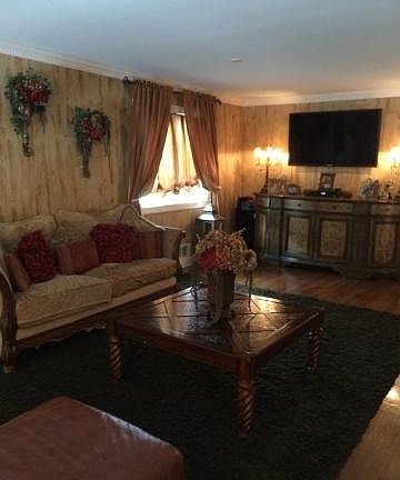 5th image of 456 Stobe Ave