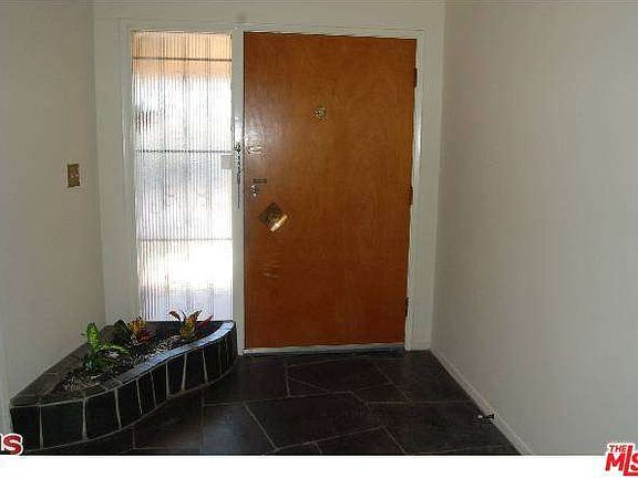 3rd image of 4567 Don Miguel Dr