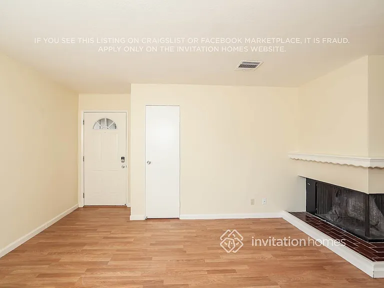 120 Lainey Ct — Photo 4