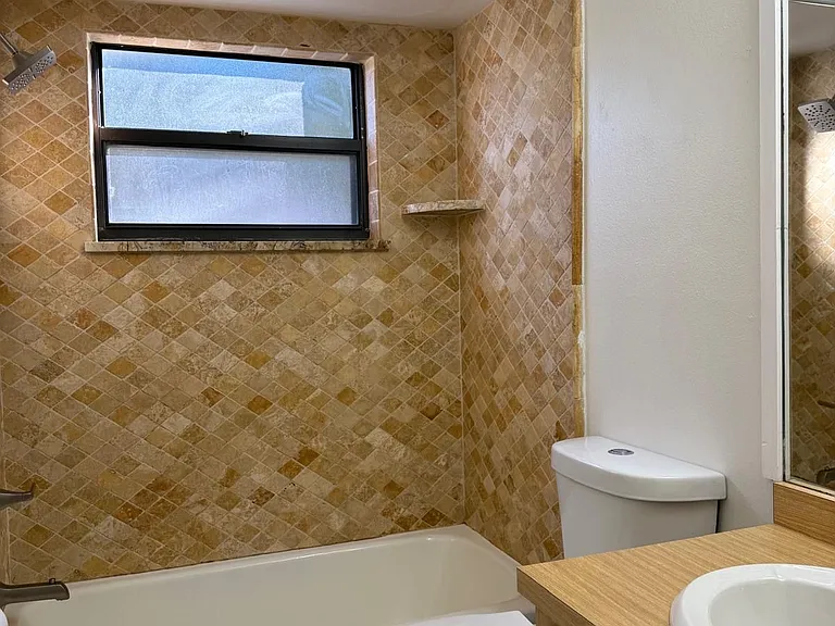 1139 Deer Hollow Pl — Photo 17