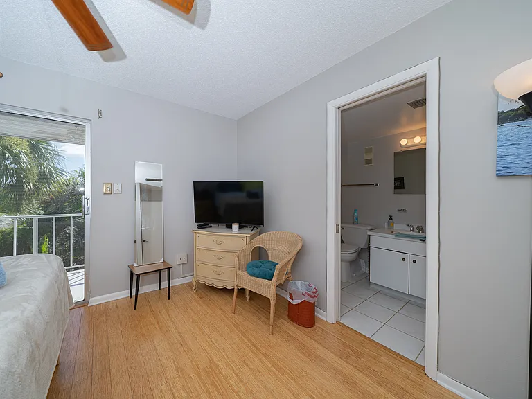 1301 Gulf Blvd #201 — Photo 25