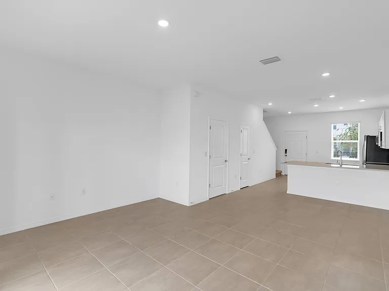 8765 Daybreak St — Photo 19