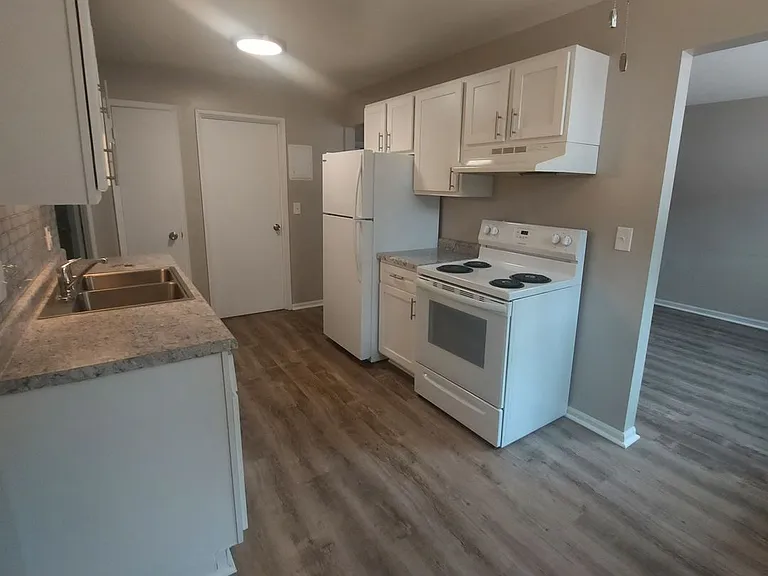 St. Anthony Park Apartments — Photo 15